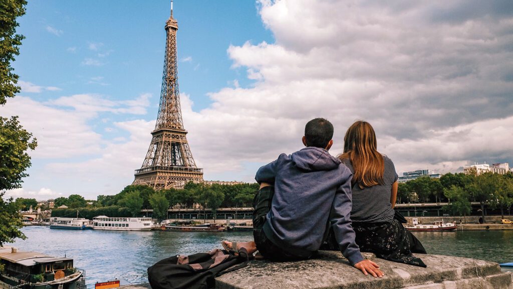Popular travel destinations?>